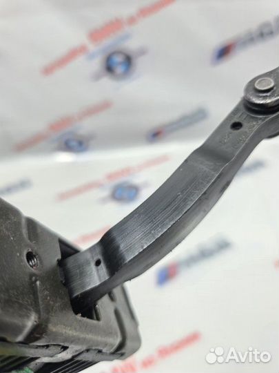 Ограничитель двери передний Bmw X5 E53 M62B44 2003