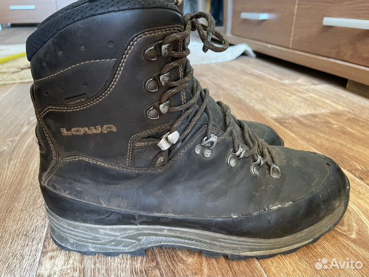 Треккинговые ботинки Lowa tibet GTX