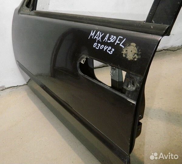 Дверь передняя левая Nissan Maxima J30