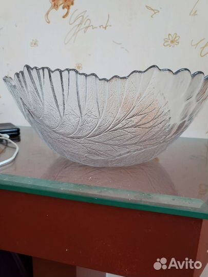 Салатница, сахарницы, и другая посуда