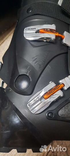 Горнолыжные ботинки