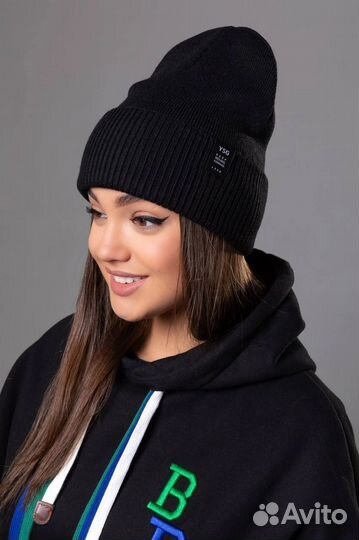 Шапка женская весенняя