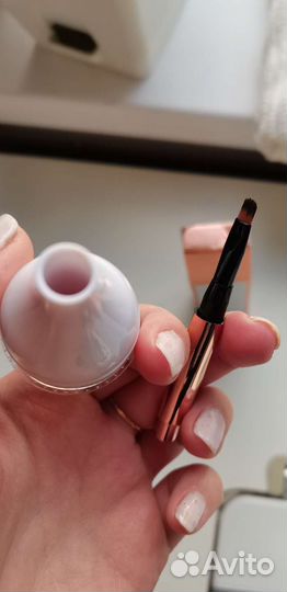 Помадка для бровей