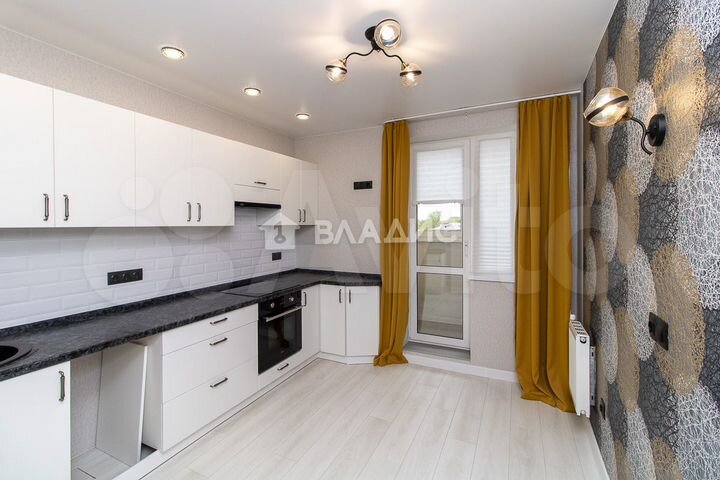 1-к. квартира, 40 м², 8/17 эт.