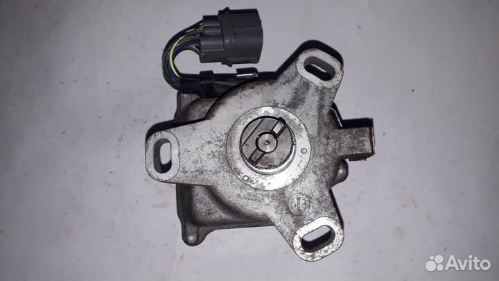 Трамблер Honda CRV B20B 9 контактов