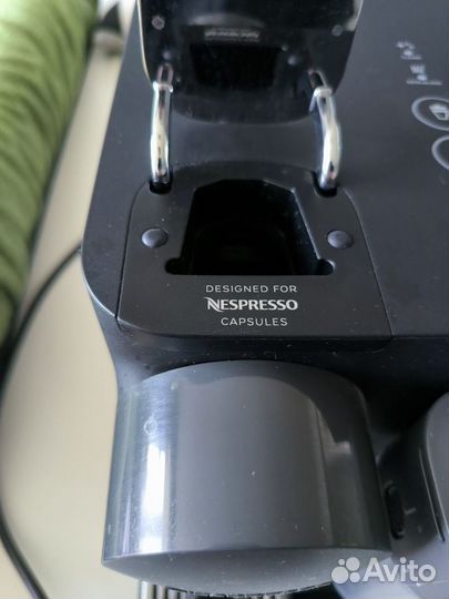 Капсульная кофемашина Nespresso DeLonghy EN500.B