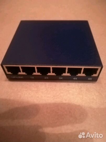 Коммутатор Acorp HU5D