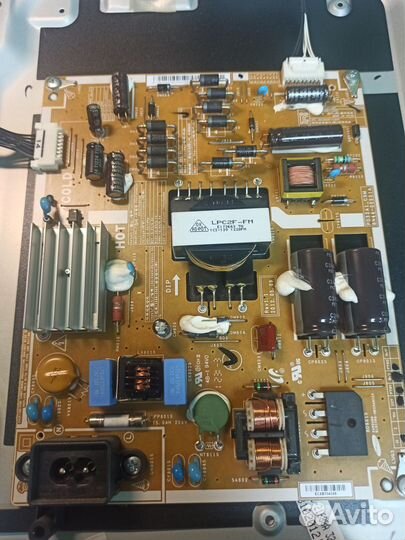 Samsung UE32ES5507V в разбор
