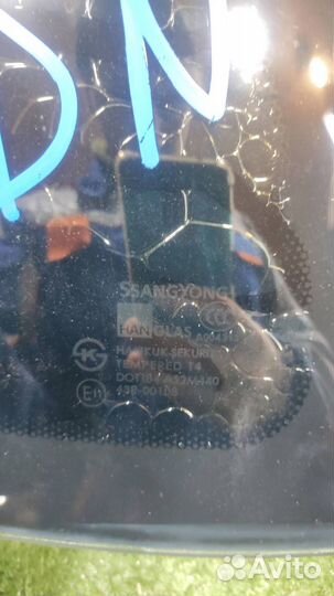 Стекло (форточка) заднее левое Ssangyong Rexton 2