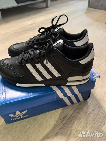 Adidas мужские кроссовки кожаные