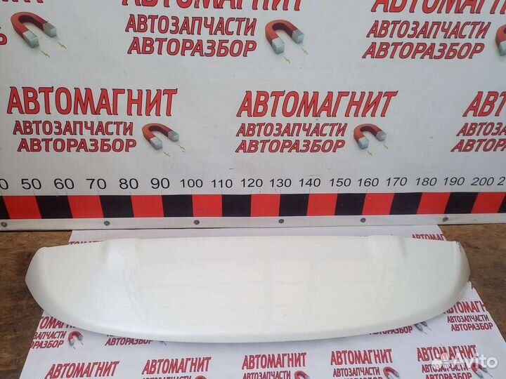 Спойлер крышки багажника Инфинити QX80 Z62