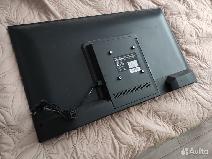 Телевизор SmartTV