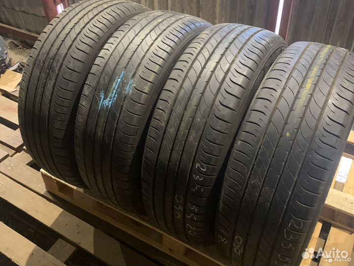 Dunlop SP Sport Maxx 050+ 215/45 R17