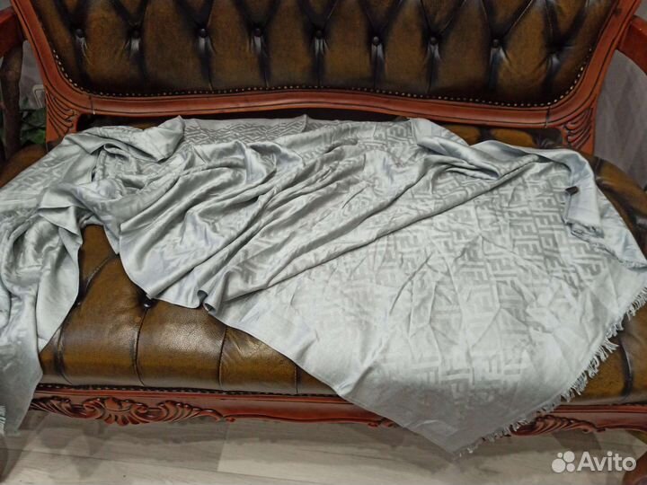 Палантин fendi теплый шерсть/шелк италия