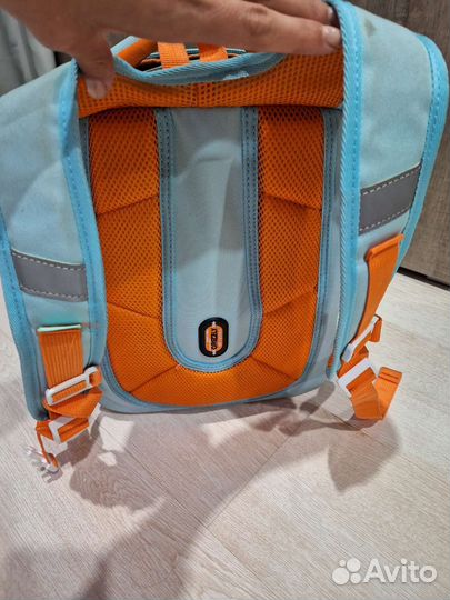 Школьный рюкзак