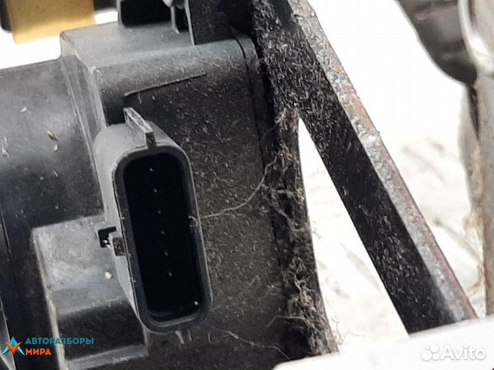 Педаль Renault Kangoo рест. 2009