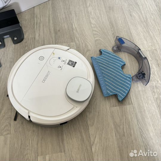 Робот-пылесос ecovacs deebot ozmo 900