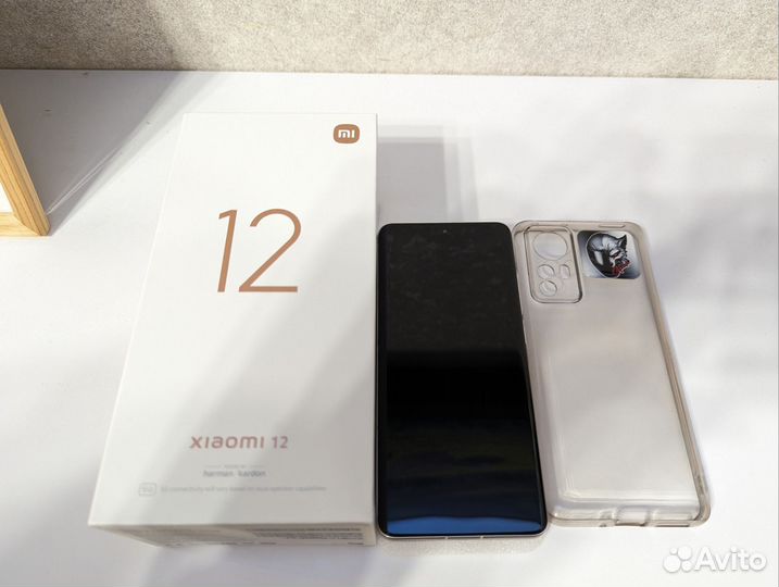 Xiaomi 12, 8/128 ГБ