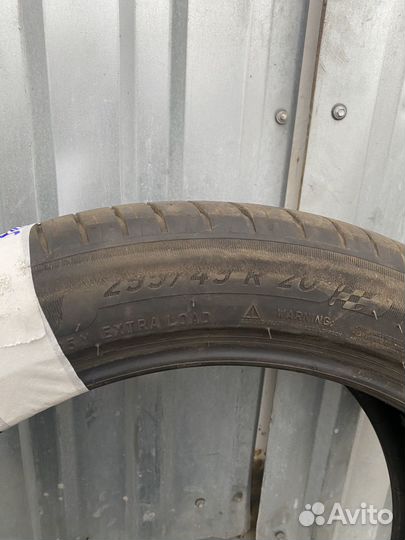 Michelin Pilot Sport 4 255/45 R20