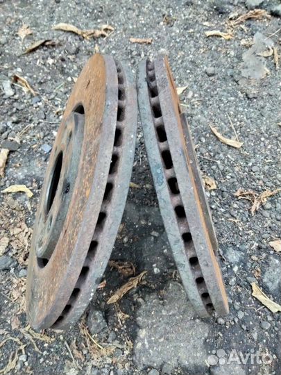 Диск тормозной передний Peugeot 406 1.8 1999