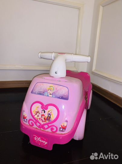 Машинка каталка.Машинка принцесса.Машина Дисней