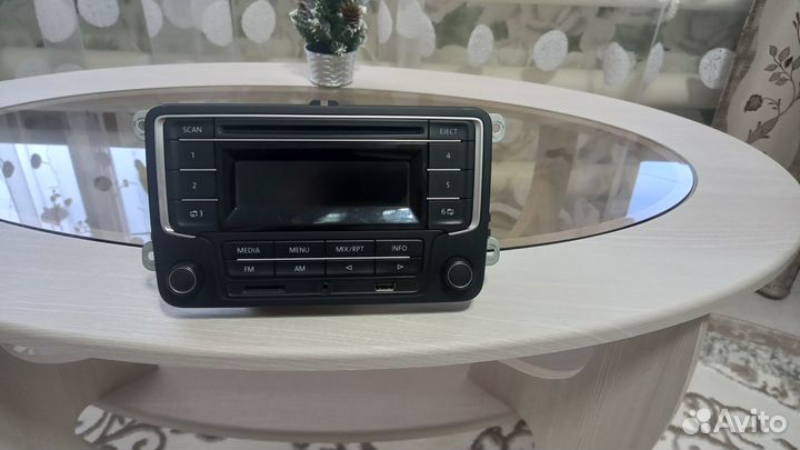 Штатная магнитола фольцваген поло, джетта