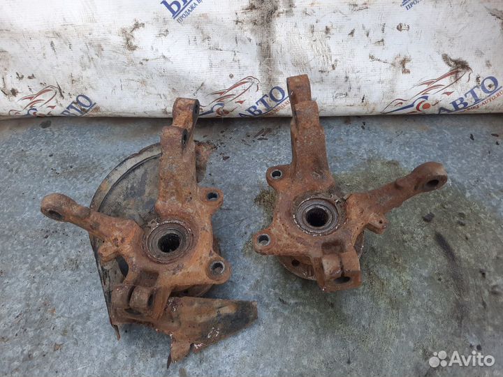 Кулак поворотный передний ваз (LADA) Largus Cross