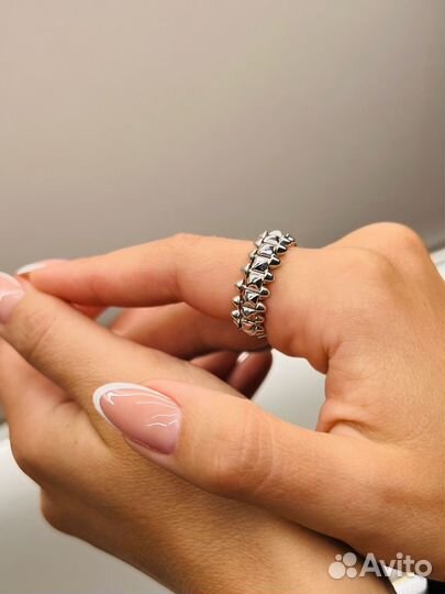 Кольцо clash de cartier
