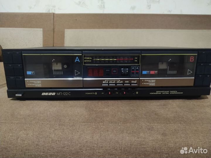 Дека кассетная