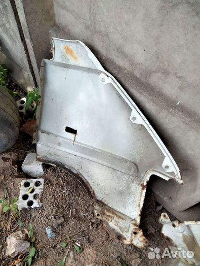 Крыло левое Volkswagen LT 96-06