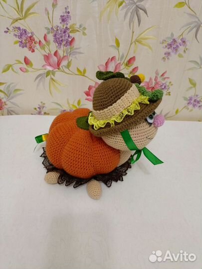 Продам вязаную черепашку тыковку для интерьера