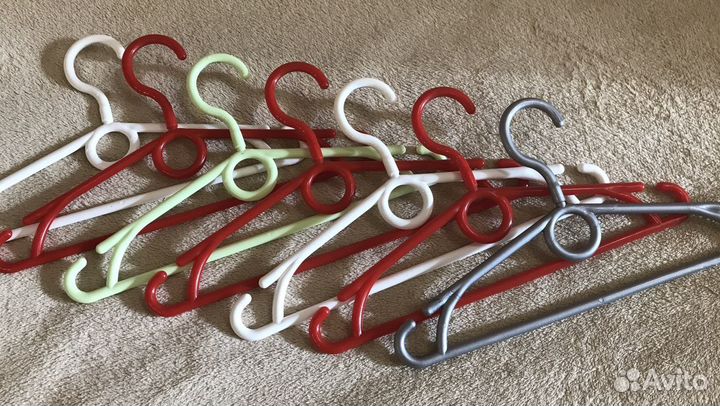 Вешалки плечики детские, 13 шт., Прибалтика