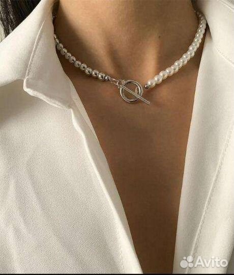 Замшевая бейсболка со стразами