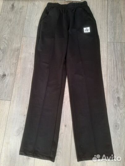 Костюм женский