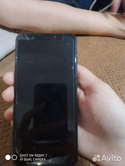 Телефон Xiaomi redmi 5