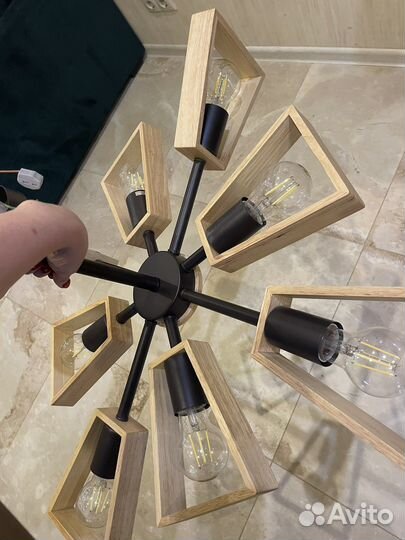 Люстра новая