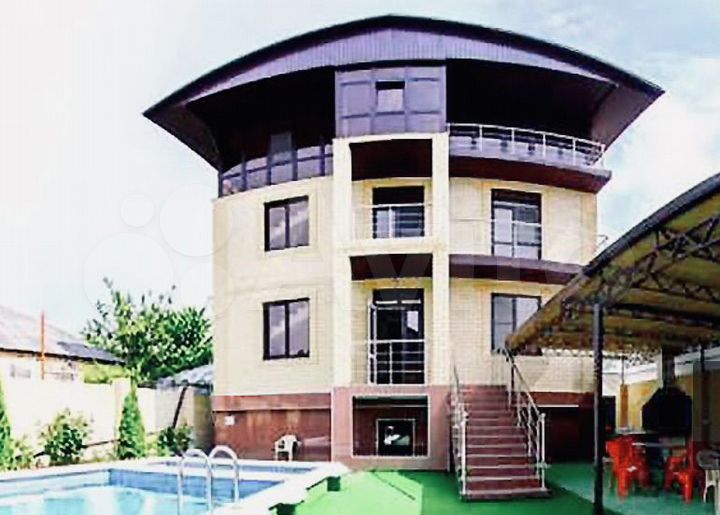 Квартира-студия, 30 м², 1/4 эт.