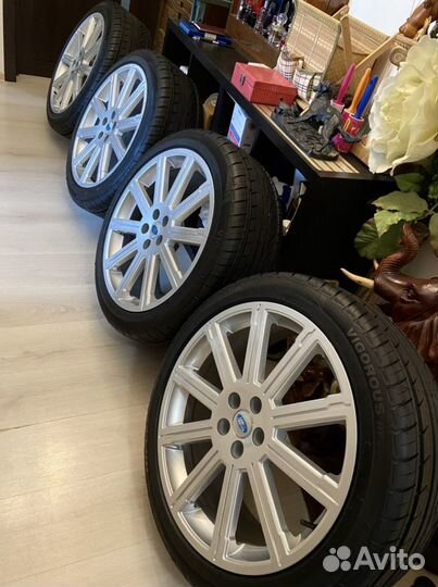 Колеса 245/45 R20 для Range Rover Evoque,Velar