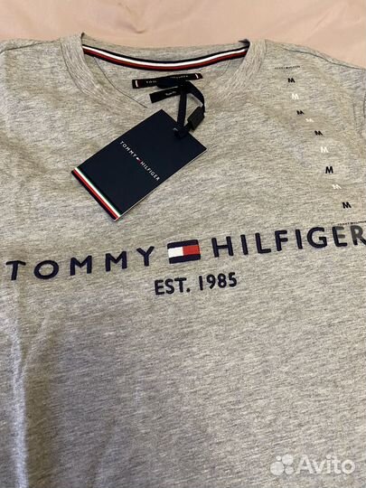 Tommy hilfiger футболка, размер S, оригинал
