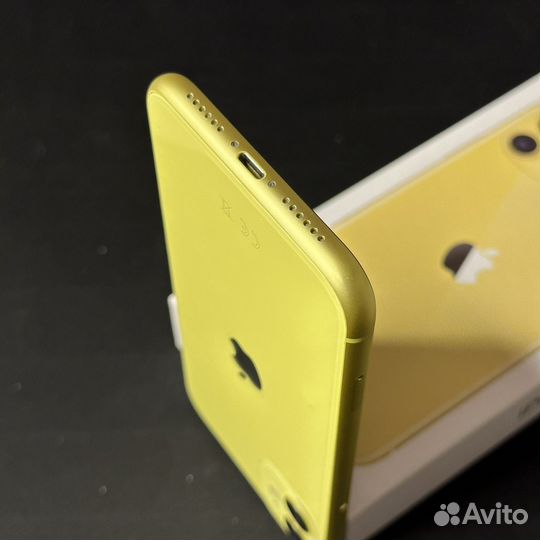 iPhone 11 64gb Yellow