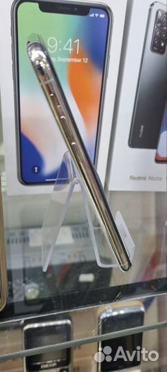 iPhone x 10 64гб