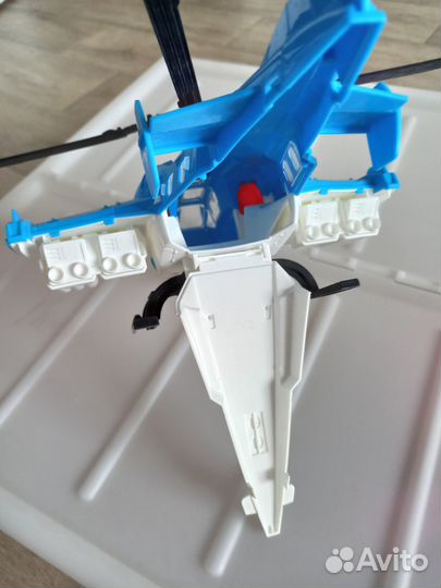 Вертолет пластик