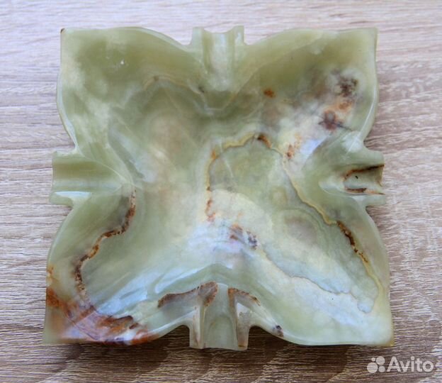 Пепельницы из оникса. Новые