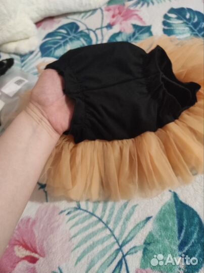 Костюмчик нарядный для девочки