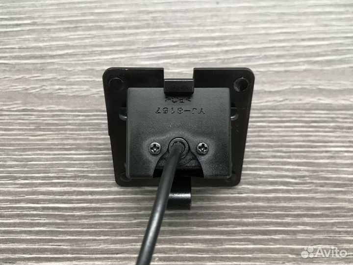 Камера заднего вида для Renault Duster 2021+