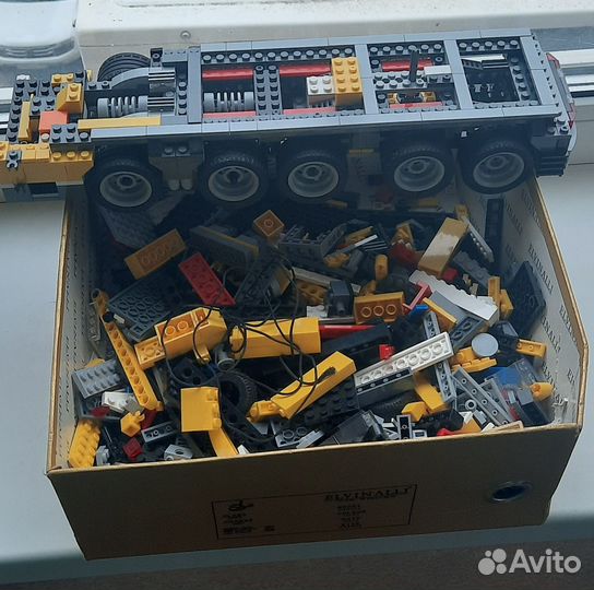 Продам Лего