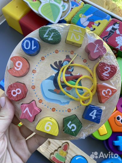 Развивающие игрушки для малышей(коробка)