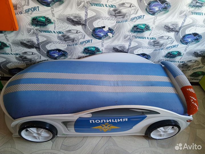 Кровать машина для мальчика б/у