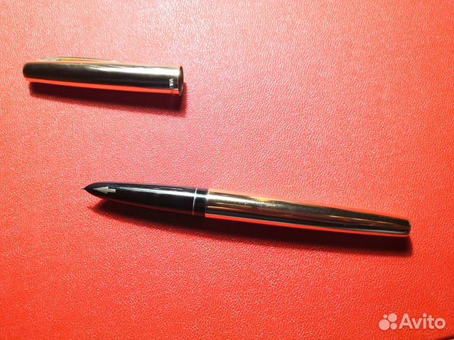 Чернильная ручка