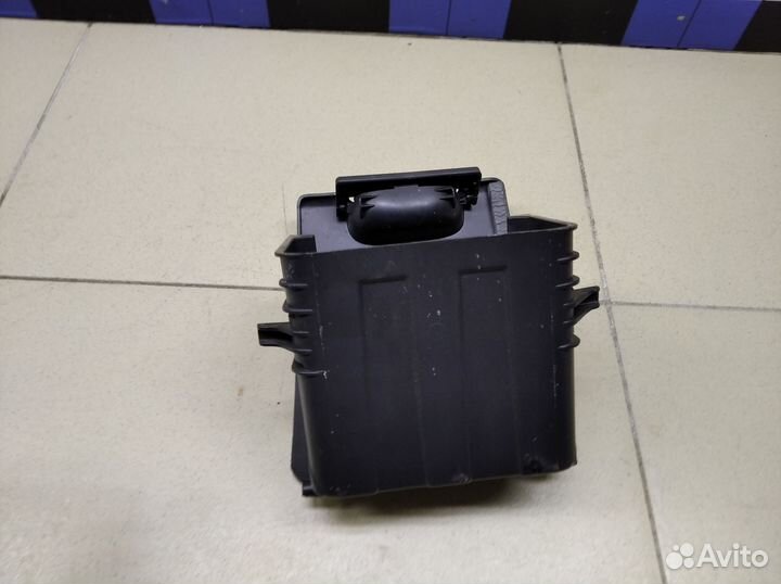 Бардачок Octavia (A5 1Z) 2004-2013